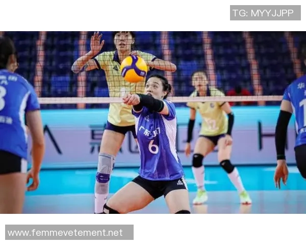 赛后分析南京排球队与广州排球队的默契配合与战术执行情况