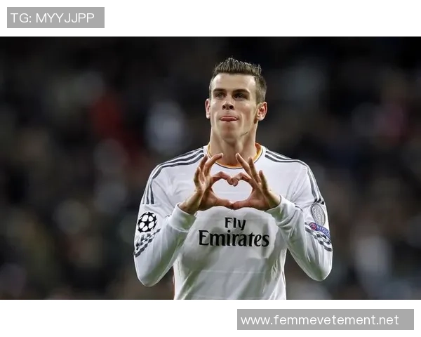 足球明星妻子们的精彩瞬间合集视频展现她们的魅力与风采