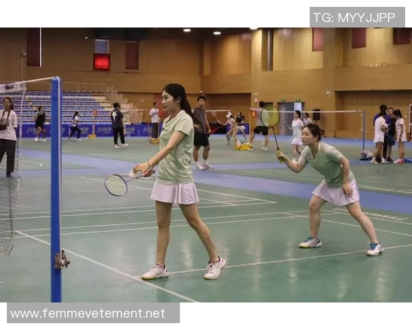 羽毛球巨献：探秘杭州羽毛球队的配合